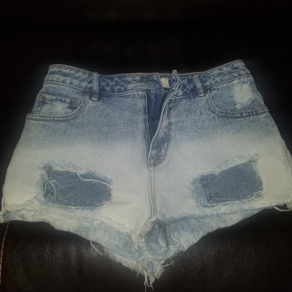 Ripped pacsun shorts